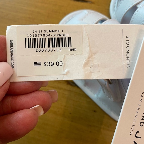 Janie & Jack Infant White Sandal 3-6 month NEW Fisherman style Velcro - Picture 11 of 11